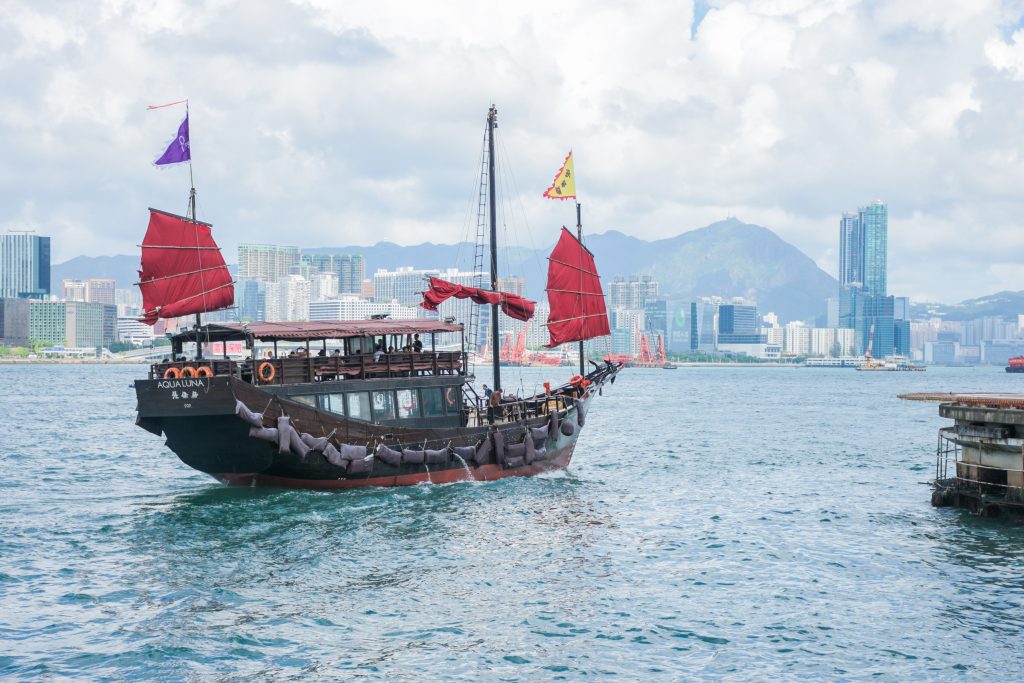 Aqua Luna | HKTB | Things To Do In Hong Kong | Food For Thought